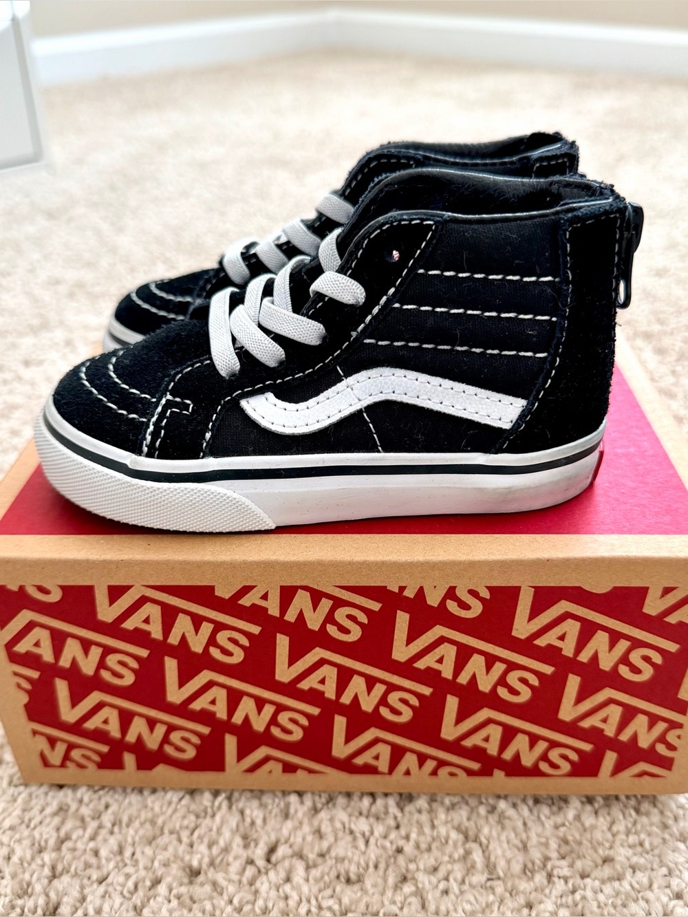 Vans Kids Sk8-Hi Zip High-Top Sneakers Size 7